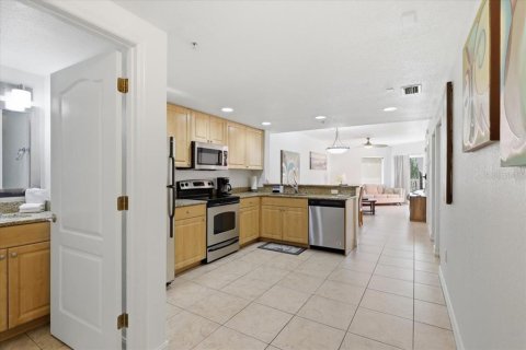 Condominio en venta en Treasure Island, Florida, 1 dormitorio, 73.39 m2 № 2205969 - foto 11