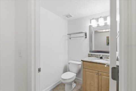 Condominio en venta en Treasure Island, Florida, 1 dormitorio, 73.39 m2 № 2205969 - foto 15