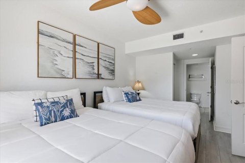Condominio en venta en Treasure Island, Florida, 1 dormitorio, 73.39 m2 № 2205969 - foto 21