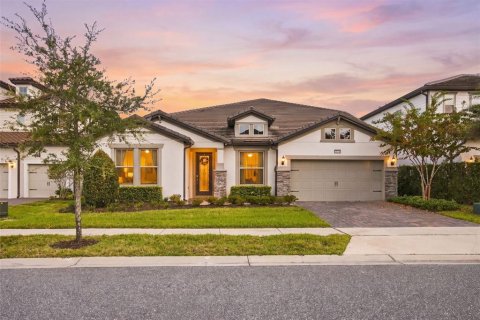 House in Orlando, Florida 6 bedrooms, 404.96 sq.m. № 2391567