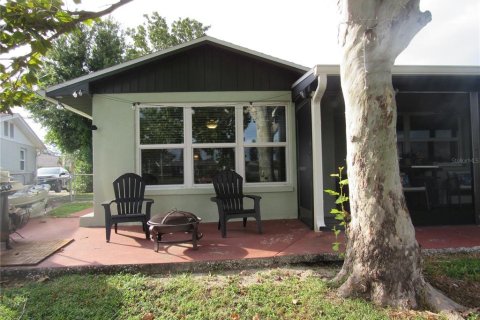 House in Holiday, Florida 3 bedrooms, 145.3 sq.m. № 1898814 - photo 22