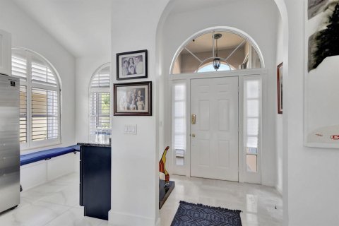House in West Palm Beach, Florida 3 bedrooms, 210.98 sq.m. № 2084719 - photo 5