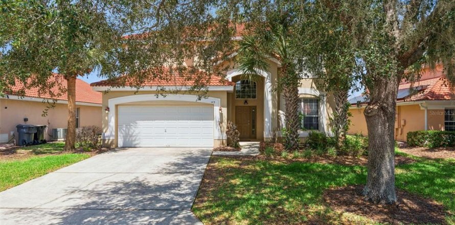 House in Davenport, Florida 6 bedrooms, 257.43 sq.m. № 2212877