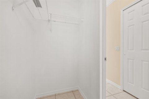 Villa ou maison à vendre à Kissimmee, Floride: 3 chambres, 142.7 m2 № 1854110 - photo 28