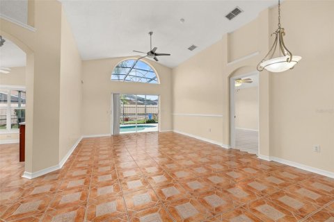 Villa ou maison à vendre à Kissimmee, Floride: 3 chambres, 142.7 m2 № 1854110 - photo 11