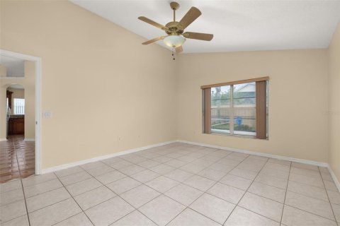 Villa ou maison à vendre à Kissimmee, Floride: 3 chambres, 142.7 m2 № 1854110 - photo 22