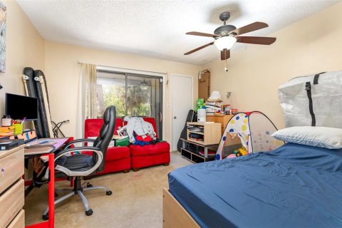 Condo in Orlando, Florida, 2 bedrooms  № 1529141 - photo 18