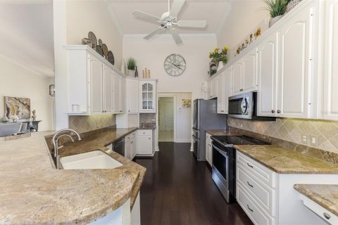 House in Port Charlotte, Florida 3 bedrooms, 212 sq.m. № 1550401 - photo 18