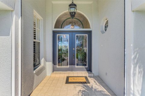House in Port Charlotte, Florida 3 bedrooms, 212 sq.m. № 1550401 - photo 5