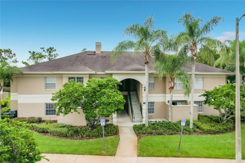 Condo in Winter Haven, Florida, 2 bedrooms  № 2280402