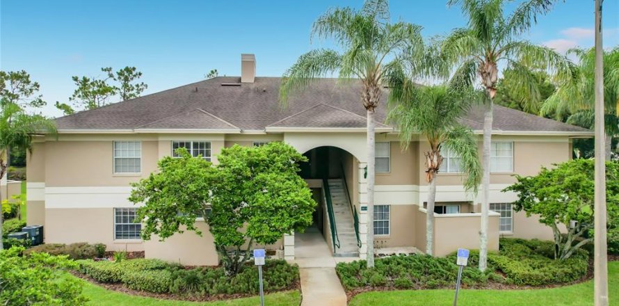 Condo à Winter Haven, Floride, 2 chambres  № 2280402