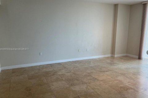 Copropriété à louer à Hallandale Beach, Floride: 1 chambre, 85.47 m2 № 1827546 - photo 11