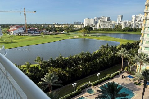 Copropriété à louer à Hallandale Beach, Floride: 1 chambre, 85.47 m2 № 1827546 - photo 1