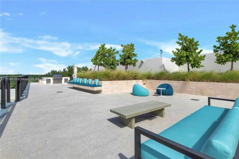 Condo in Miami, Florida, 4 bedrooms  № 1490747 - photo 29