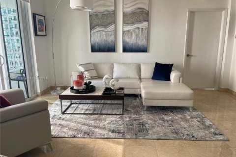 Купить кондоминиум в Майами, Флорида 2 спальни, 121.05м2, № 1933987 - фото 3