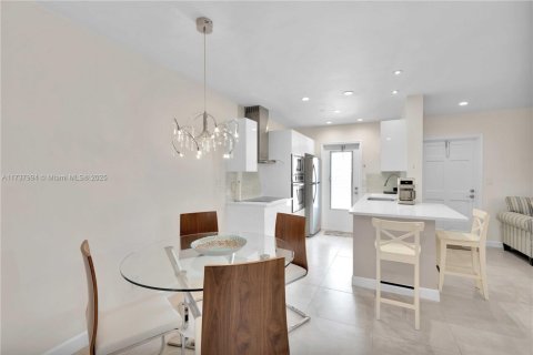 Купить кондоминиум в Форт-Лодердейл, Флорида 1 спальня, 68.19м2, № 1957752 - фото 7