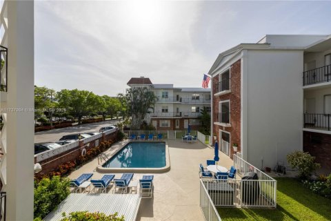 Купить кондоминиум в Форт-Лодердейл, Флорида 1 спальня, 68.19м2, № 1957752 - фото 21