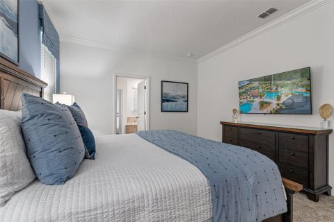 Casa en venta en Kissimmee, Florida, 8 dormitorios, 398.46 m2 № 2387599 - foto 19