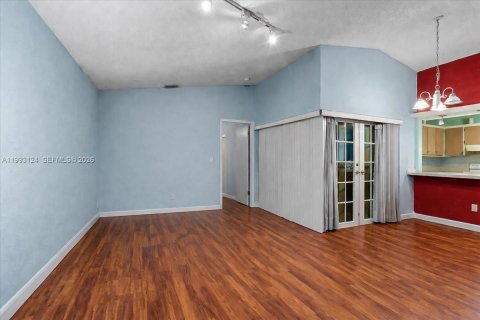 Casa en venta en Miami, Florida, 3 dormitorios, 115.57 m2 № 2058176 - foto 15