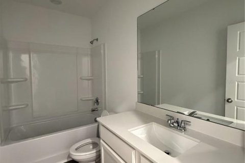 Снять в аренду таунхаус в Дэвенпорт, Флорида 3 спальни, 155.43м2, № 2227334 - фото 3