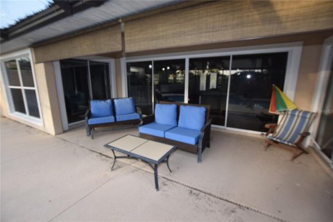 Casa en alquiler en Lady Lake, Florida, 3 dormitorios, 240.06 m2 № 1560635 - foto 12