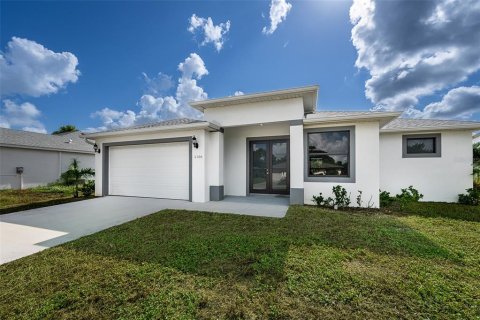 Villa ou maison à Port Charlotte, Floride 3 chambres, 151.62 m2 № 2314480