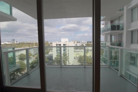 Copropriété à louer à Miami Beach, Floride: 50.45 m2 № 2011484 - photo 6