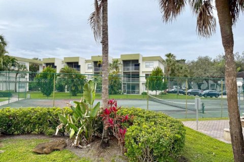 Condominio en alquiler en Sunrise, Florida, 2 dormitorios, 87.7 m2 № 2017912 - foto 26