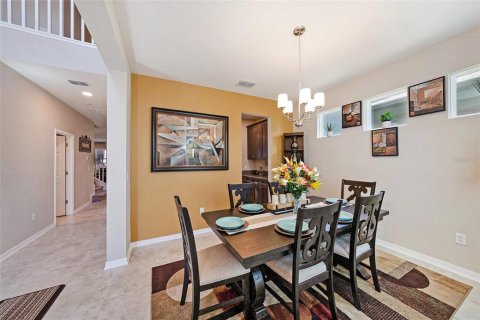 House in Wimauma, Florida 5 bedrooms, 331.29 sq.m. № 1574492 - photo 13