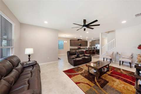 House in Wimauma, Florida 5 bedrooms, 331.29 sq.m. № 1574492 - photo 15
