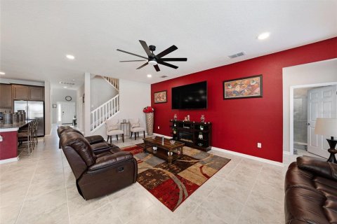 House in Wimauma, Florida 5 bedrooms, 331.29 sq.m. № 1574492 - photo 16