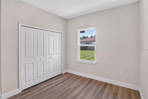 House in Ocala, Florida 4 bedrooms, 170.29 sq.m. № 2403689 - photo 10