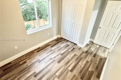 Touwnhouse à louer à Fort Lauderdale, Floride: 3 chambres, 171.87 m2 № 1996609 - photo 18