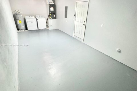 Touwnhouse à louer à Fort Lauderdale, Floride: 3 chambres, 171.87 m2 № 1996609 - photo 8