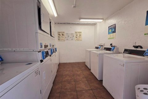 Купить кондоминиум в Катлер-Бей, Флорида 1 комната, 70.61м2, № 1989694 - фото 12