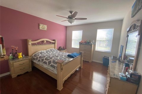 Villa ou maison à vendre à Tampa, Floride: 5 chambres, 353.03 m2 № 2125577 - photo 24