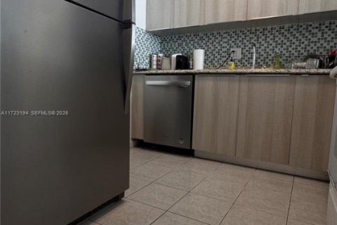 Copropriété à vendre à Hallandale Beach, Floride: 1 chambre, 62.43 m2 № 2088608 - photo 8