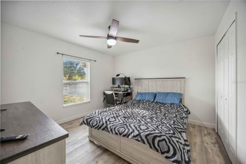House in Port Charlotte, Florida 4 bedrooms, 207.92 sq.m. № 1873340 - photo 23