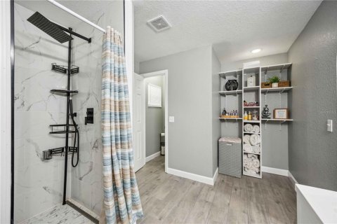 House in Port Charlotte, Florida 4 bedrooms, 207.92 sq.m. № 1873340 - photo 18