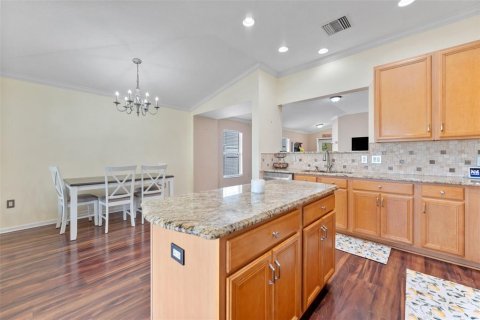 House in Riverview, Florida 3 bedrooms, 159.42 sq.m. № 2197771 - photo 11