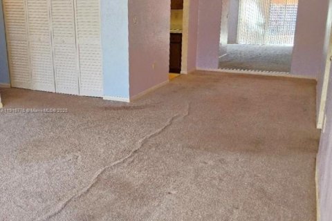 Copropriété à vendre à Miami Lakes, Floride: 2 chambres, 85.28 m2 № 1970919 - photo 9