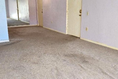 Copropriété à vendre à Miami Lakes, Floride: 2 chambres, 85.28 m2 № 1970919 - photo 10