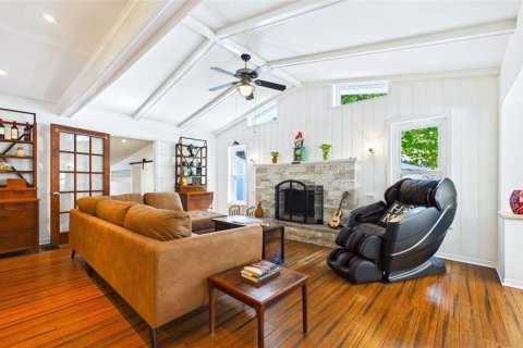 Villa ou maison à vendre à Gulfport, Floride: 3 chambres, 145.76 m2 № 2147907 - photo 3