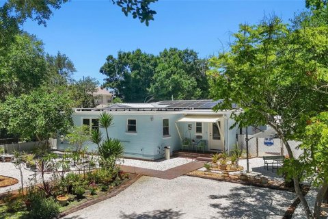 Villa ou maison à Gulfport, Floride 3 chambres, 145.76 m2 № 2147907