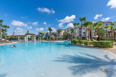 Casa en venta en Kissimmee, Florida, 6 dormitorios, 261.24 m2 № 1905272 - foto 23