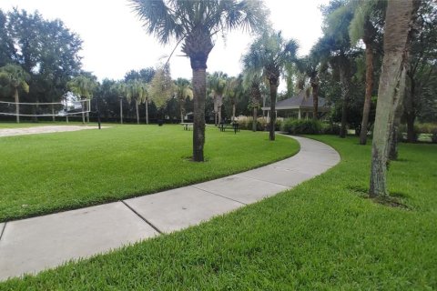 Casa en venta en Kissimmee, Florida, 6 dormitorios, 261.24 m2 № 1905272 - foto 17
