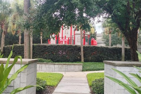 Casa en venta en Kissimmee, Florida, 6 dormitorios, 261.24 m2 № 1905272 - foto 30