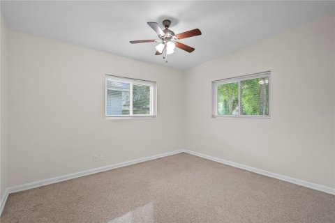 House in Winter Park, Florida 3 bedrooms, 90.58 sq.m. № 2204676 - photo 9