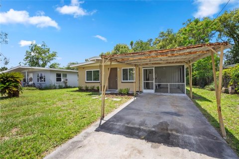 House in Winter Park, Florida 3 bedrooms, 90.58 sq.m. № 2204676 - photo 2