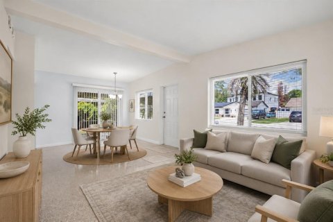 House in Winter Park, Florida 3 bedrooms, 90.58 sq.m. № 2204676 - photo 24